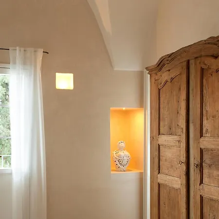 Critabianca - Masseria In Salento Frühstückspension Cutrofiano