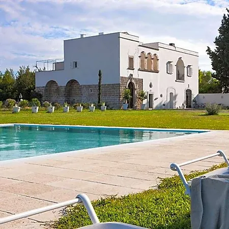 Critabianca - Masseria In Salento B&B 쿠트로피아노