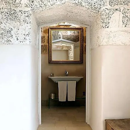 B&B Critabianca - Masseria In Salento 쿠트로피아노