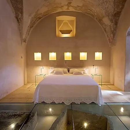 Critabianca - Masseria In Salento 쿠트로피아노